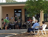 EARR + LWP listenting to Ross and Annoyance playing at Yreka YMCA, June 2009